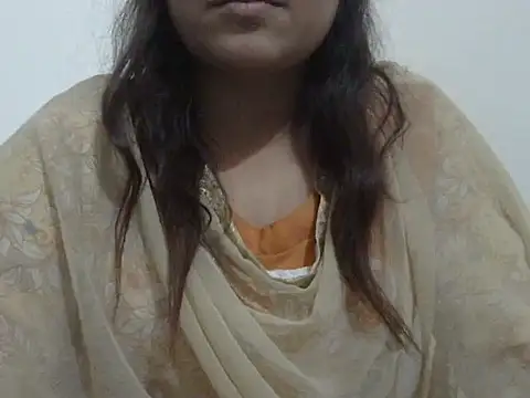 shekira99 online show from November 22, 2025, 2:16 pm