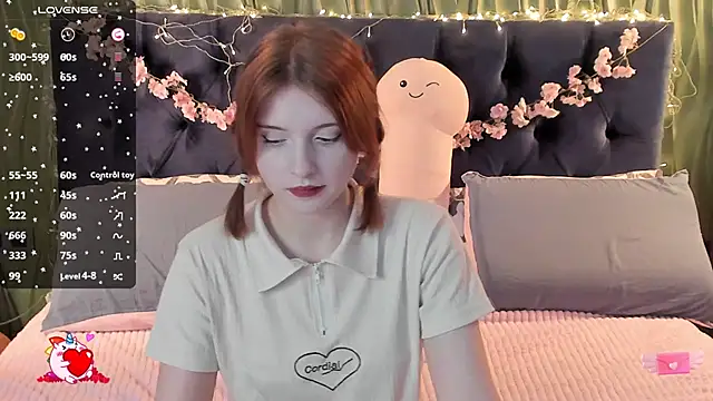 AliceLanley online show from November 22, 2025, 11:31 am