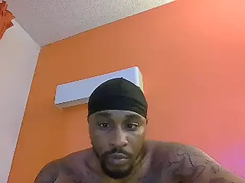 Snapshot of Stressreliever82 chatting on March 23, 2025, 5:54 am Stressreliever82 online show from March 23, 2025, 5:54 am