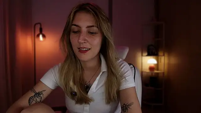 Snapshot of Dakotaa_ chatting on February 28, 2026, 2:12 am Dakotaa online show from February 28, 2026, 2:12 am