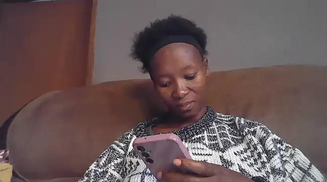 Snapshot of NikkiDickSavage chatting on February 20, 2025, 8:50 am NikkiDickSavage online show from February 20, 2025, 8:50 am