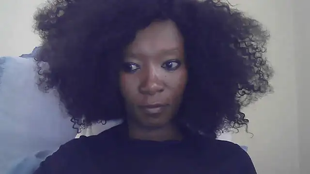 Snapshot of NikkiDickSavage chatting on February 21, 2025, 8:51 am NikkiDickSavage online show from February 21, 2025, 8:51 am