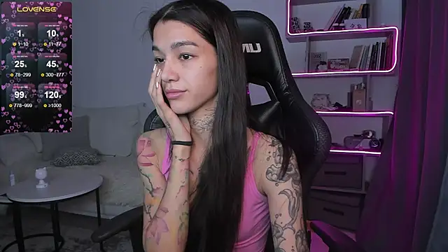 vinkitinkii online show from December 24, 2024, 9:39 am