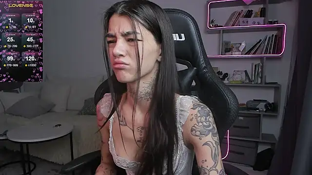 vinkitinkii online show from February 14, 2025, 6:45 am