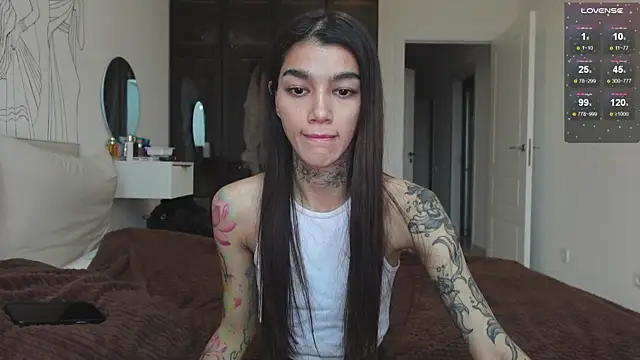 vinkitinkii online show from October 15, 2025, 6:46 am