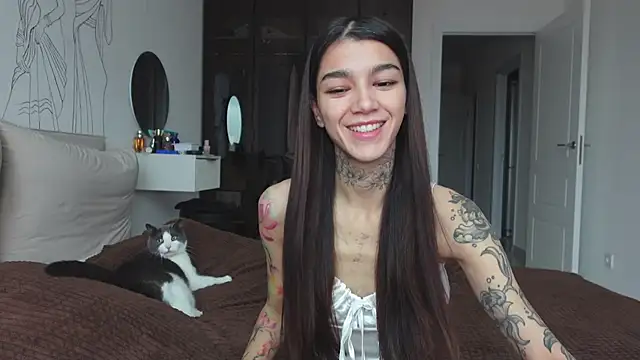 vinkitinkii online show from October 16, 2025, 6:58 am