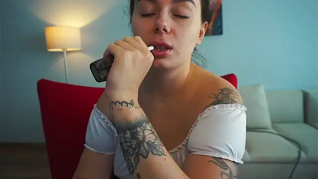 Snapshot of DiJiRay chatting on March 1, 2025, 10:45 am DiJiRay online show from March 1, 2025, 10:45 am