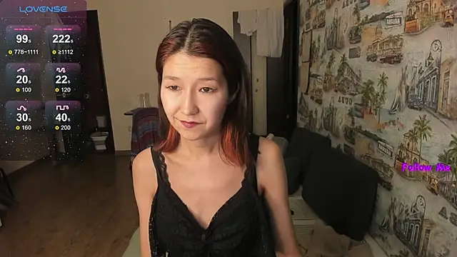 LeyylaStoone online show from December 4, 2025, 2:04 pm