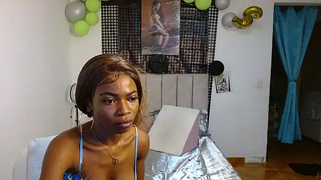Snapshot of Wilson_Siara chatting on September 24, 2025, 2:04 am Wilson Siara online show from September 24, 2025, 2:04 am