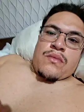 Snapshot of Jununnk chatting on February 24, 2026, 10:52 pm Jununnk online show from February 24, 2026, 10:52 pm