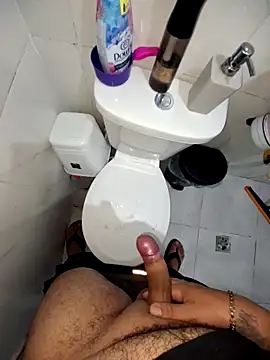 Jununnk online show from March 5, 2026, 8:49 pm