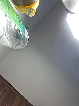 Snapshot of hornycreamybabe chatting on January 12, 2026, 9:47 am hornycreamybabe online show from January 12, 2026, 9:47 am