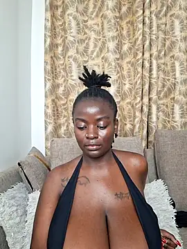hornycreamybabe online show from June 23, 2026, 3:43 pm