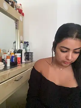 Snapshot of NatashaBrown12 chatting on May 8, 2026, 1:49 pm NatashaBrown12 online show from May 8, 2026, 1:49 pm
