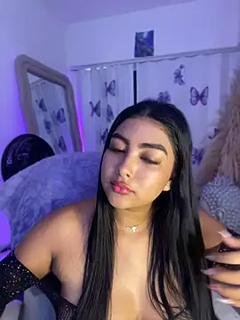 Snapshot of NatashaBrown12 chatting on May 22, 2026, 2:01 pm NatashaBrown12 online show from May 22, 2026, 2:01 pm