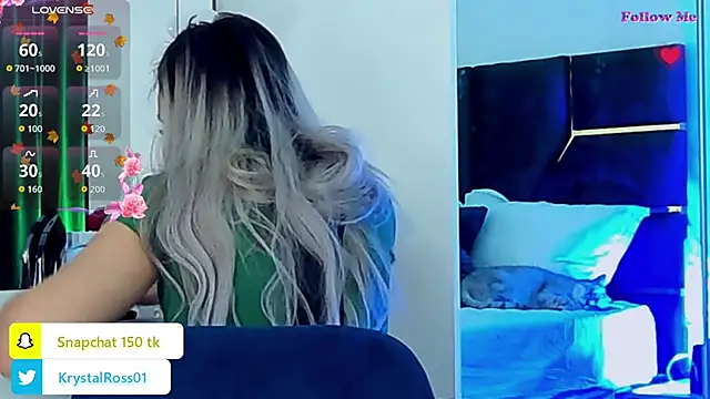 Snapshot of AllisonSweets chatting on November 23, 2025, 11:32 am AllisonSweets online show from November 23, 2025, 11:32 am