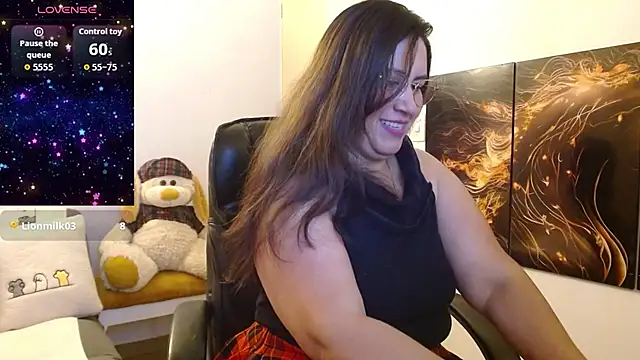 Snapshot of amalia_brunette chatting on December 14, 2025, 12:49 am amalia brunette online show from December 14, 2025, 12:49 am