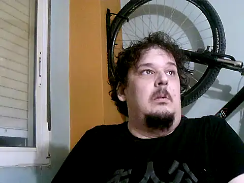 porkorossy online show from March 1, 2025, 10:21 pm