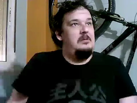 porkorossy online show from March 14, 2025, 5:24 pm