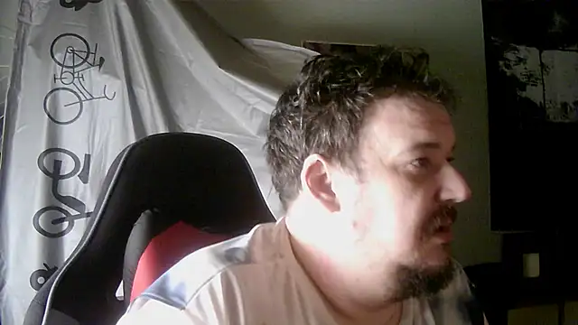 Snapshot of porkorossy chatting on May 4, 2026, 8:54 am porkorossy online show from May 4, 2026, 8:54 am