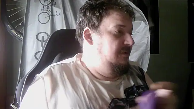 Snapshot of porkorossy chatting on May 14, 2026, 7:15 am porkorossy online show from May 14, 2026, 7:15 am