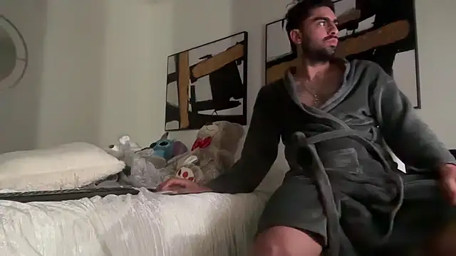 Snapshot of Carlos-195- chatting on October 26, 2025, 12:16 am Carlos-195- online show from October 26, 2025, 12:16 am