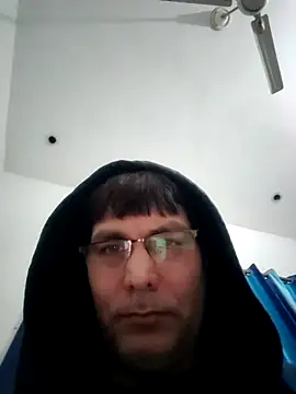 ZIMMY25 online show from December 3, 2025, 4:38 pm