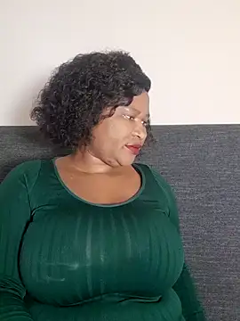 Snapshot of Bootyliciousbbw12 chatting on November 25, 2025, 9:53 am Bootyliciousbbw12 online show from November 25, 2025, 9:53 am