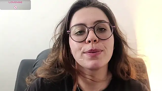 irinasweet27 online show from October 24, 2025, 12:30 am