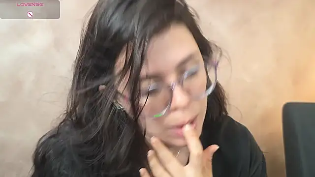 Snapshot of irinasweet27 chatting on January 11, 2026, 4:23 pm irinasweet27 online show from January 11, 2026, 4:23 pm