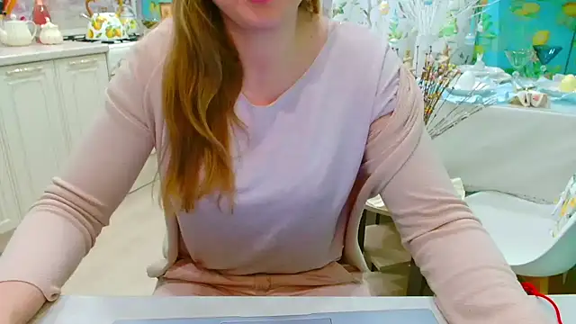 Snapshot of EveLove33 chatting on April 13, 2026, 3:50 pm EveLove33 online show from April 13, 2026, 3:50 pm