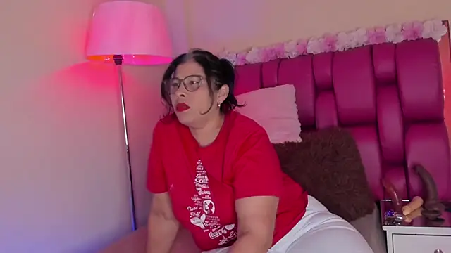 desire matture online show from January 10, 2025, 7:43 pm