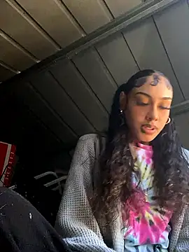 Snapshot of badbaby187 chatting on January 15, 2026, 5:27 pm badbaby187 online show from January 15, 2026, 5:27 pm