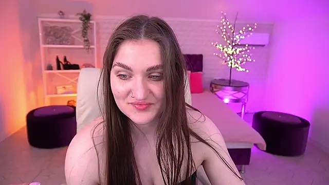 EmmyCharmm online show from May 18, 2026, 5:57 am