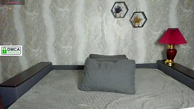 newlucky2023 online show from November 13, 2025, 7:02 pm