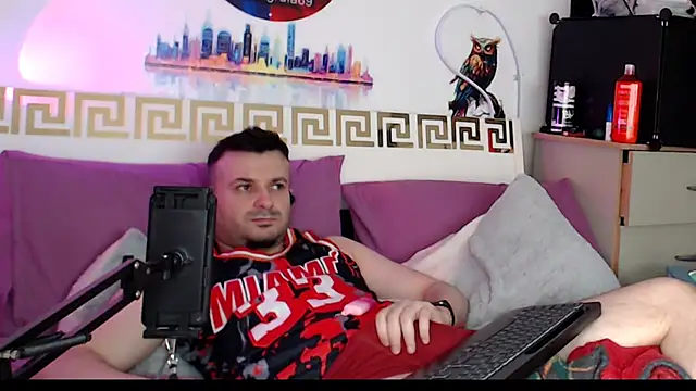 Snapshot of erotico69xxx chatting on April 21, 2026, 11:49 am erotico69xxx online show from April 21, 2026, 11:49 am