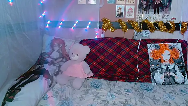 Snapshot of Usagi_Blush_ chatting on December 14, 2024, 1:39 am Usagi Blush online show from December 14, 2024, 1:39 am