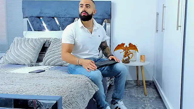 Zack Froone online show from February 14, 2026, 2:36 pm