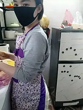 I AM NOT A SLUT online show from October 24, 2025, 1:35 am