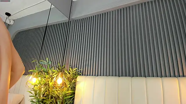 SaraRiley online show from December 14, 2025, 10:36 pm