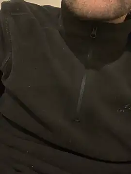 Snapshot of athenphysics chatting on January 6, 2025, 7:56 pm athenphysics online show from January 6, 2025, 7:56 pm