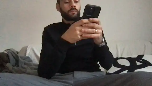 Snapshot of athenphysics chatting on December 1, 2025, 9:47 am athenphysics online show from December 1, 2025, 9:47 am