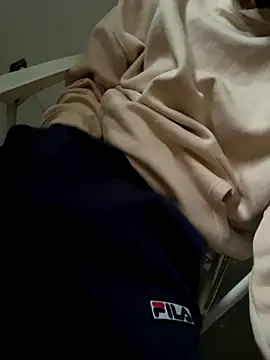 Snapshot of athenphysics chatting on December 21, 2025, 7:48 am athenphysics online show from December 21, 2025, 7:48 am