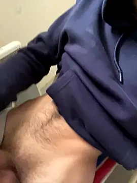 Snapshot of athenphysics chatting on January 7, 2026, 1:24 pm athenphysics online show from January 7, 2026, 1:24 pm