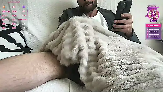 Snapshot of athenphysics chatting on April 20, 2026, 8:28 am athenphysics online show from April 20, 2026, 8:28 am