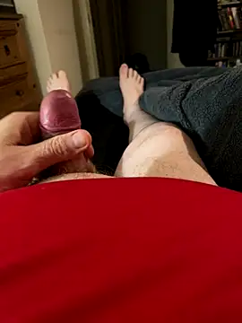 Snapshot of chatting on December 16, 2025, 8:47 pm online show from December 16, 2025, 8:47 pm