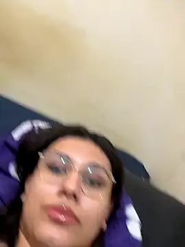 Snapshot of allana_freire chatting on September 17, 2025, 6:31 pm allana freire online show from September 17, 2025, 6:31 pm