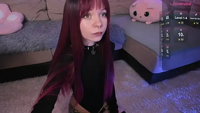 Snapshot of _ChloeSweeet_ chatting on November 12, 2025, 4:18 pm ChloeSweeet online show from November 12, 2025, 4:18 pm