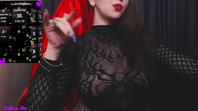 Snapshot of mia-joy chatting on October 7, 2025, 8:28 pm mia-joy online show from October 7, 2025, 8:28 pm