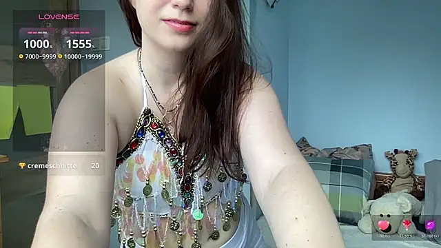 Teylor Love online show from June 3, 2026, 2:33 pm